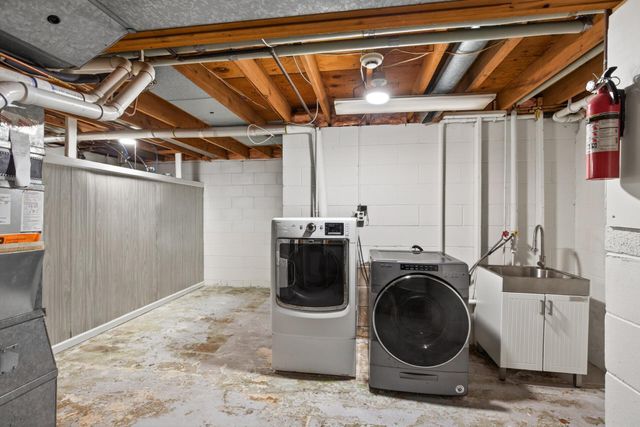 17129 Eveleth Street NE, Ham Lake, MN 55304