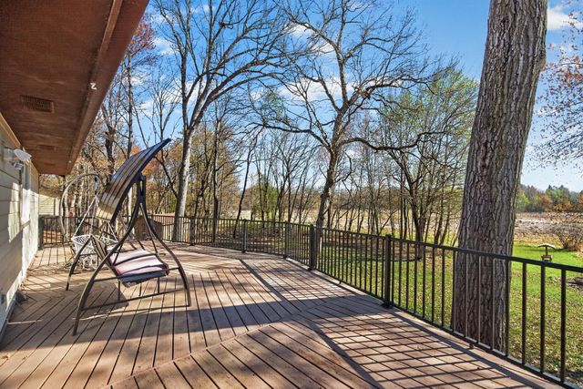 17129 Eveleth Street NE, Ham Lake, MN 55304