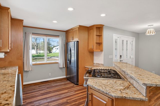 17129 Eveleth Street NE, Ham Lake, MN 55304