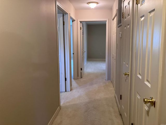 9 River Oaks Boulevard, Searcy, AR 72143