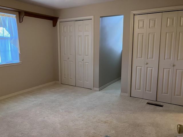 9 River Oaks Boulevard, Searcy, AR 72143