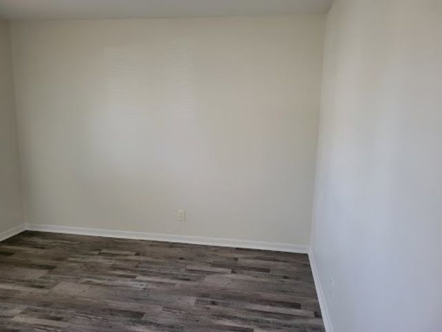1695 Felten Street B, Aurora, IL 60505