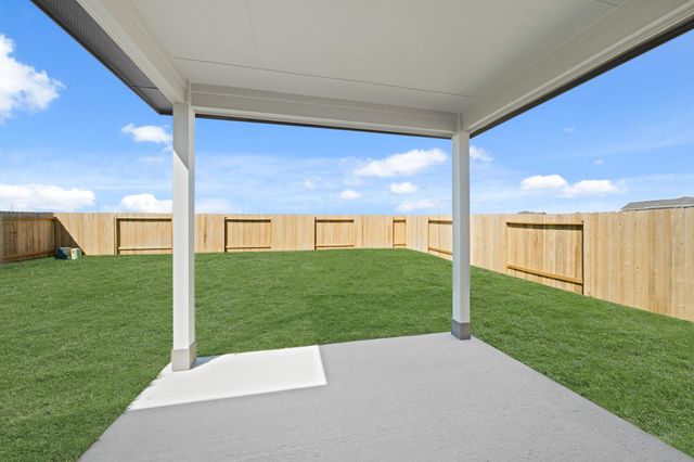 17231 White Peace Drive, Waller, TX 77484