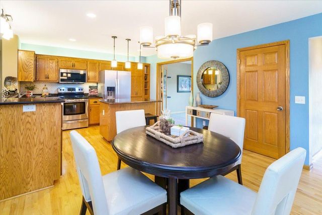 648 Welland Court, Eagan, MN 55123