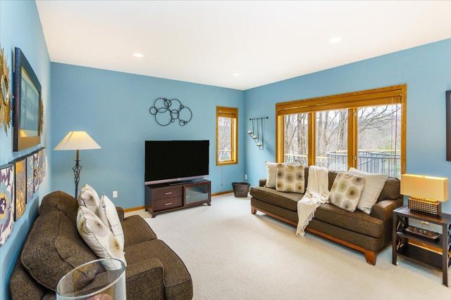 648 Welland Court, Eagan, MN 55123