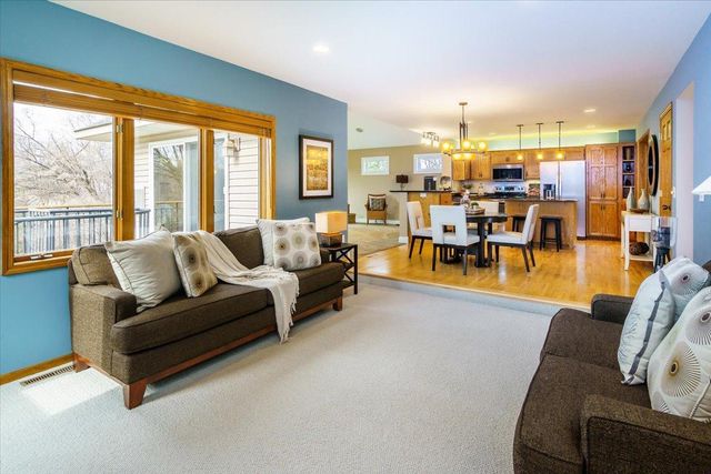 648 Welland Court, Eagan, MN 55123