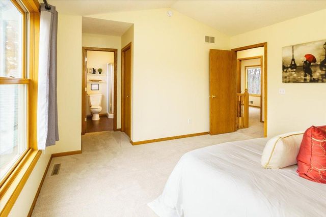 648 Welland Court, Eagan, MN 55123