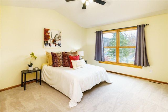 648 Welland Court, Eagan, MN 55123