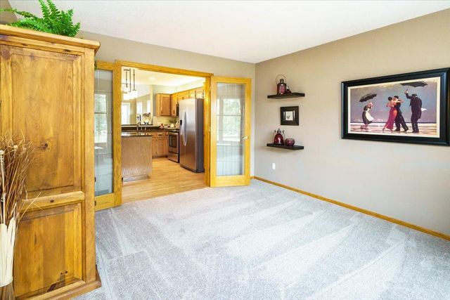 648 Welland Court, Eagan, MN 55123