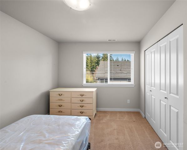 26925 230th Place SE, Maple Valley, WA 98038