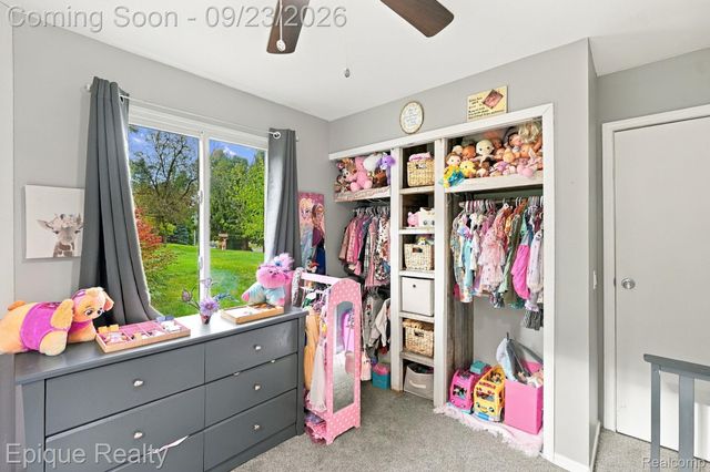 811 N Ortonville Road, Groveland Township, MI 48462