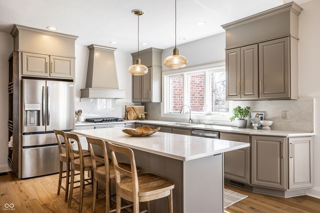 10703 Club Chase, Fishers, IN 46037