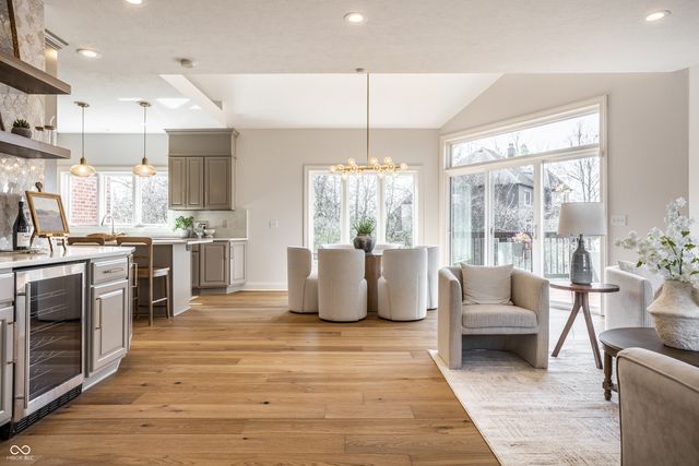 10703 Club Chase, Fishers, IN 46037