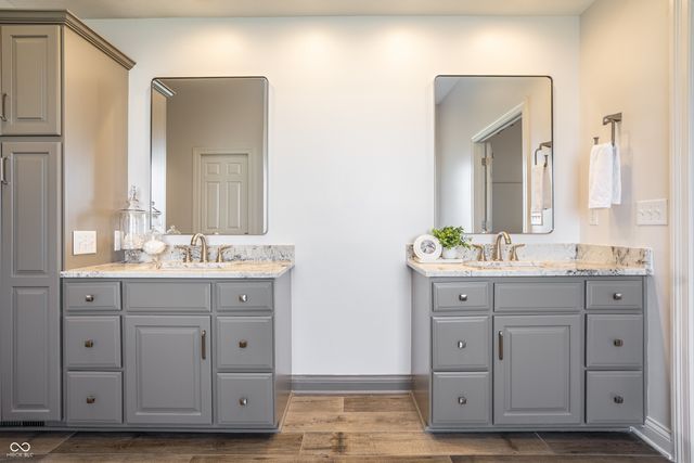 10703 Club Chase, Fishers, IN 46037