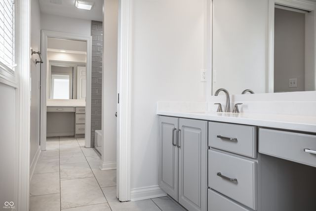 10703 Club Chase, Fishers, IN 46037