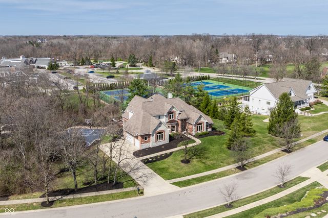 10703 Club Chase, Fishers, IN 46037