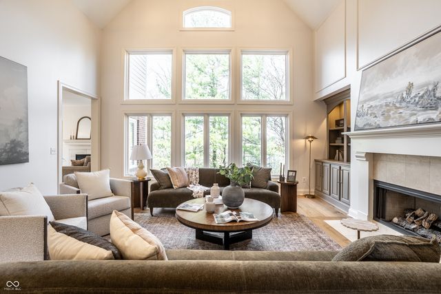 10703 Club Chase, Fishers, IN 46037