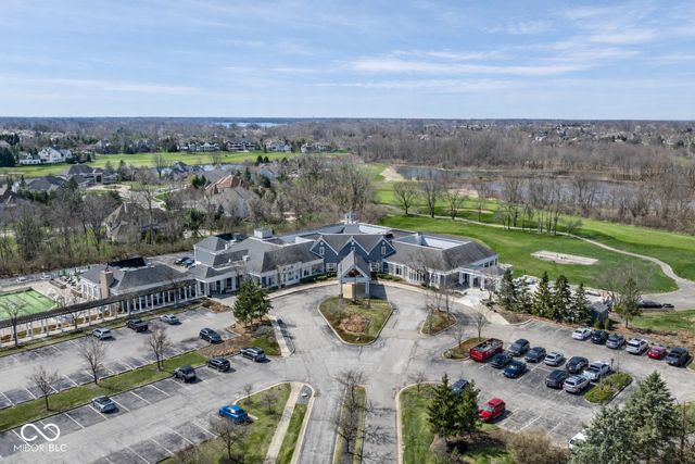 10703 Club Chase, Fishers, IN 46037