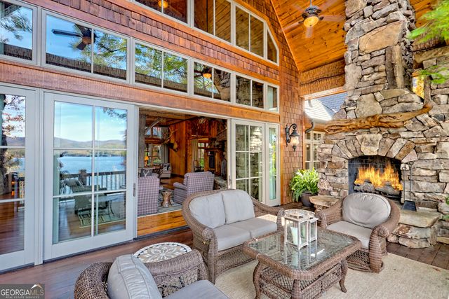 50 Point Morgan Lane, Tiger, GA 30576