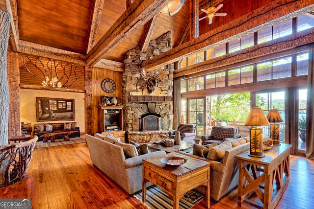 50 Point Morgan Lane, Tiger, GA 30576