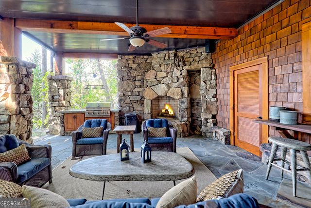 50 Point Morgan Lane, Tiger, GA 30576