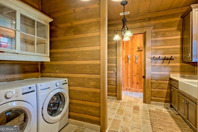 50 Point Morgan Lane, Tiger, GA 30576