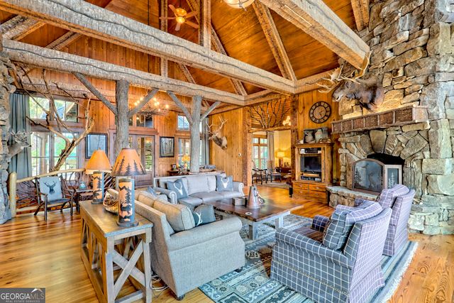 50 Point Morgan Lane, Tiger, GA 30576