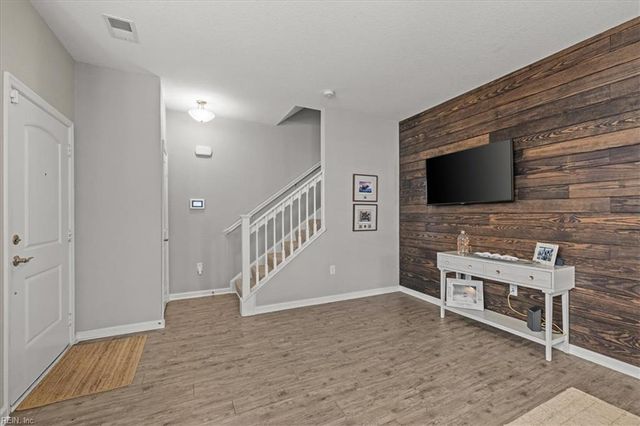 5043 Hawkins Mill WAY, Virginia Beach, VA 23455
