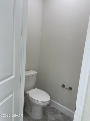 173 Coastal Avenue, Daytona Beach, FL 32124