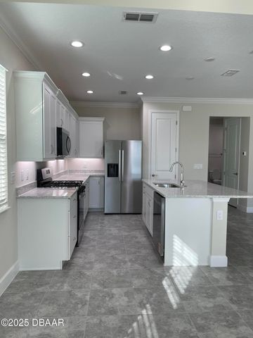 173 Coastal Avenue, Daytona Beach, FL 32124