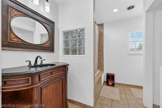 2800 Kendall Avenue, Fort Smith, AR 72918
