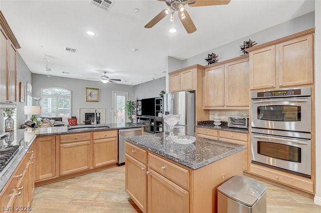 2415 Winter Cliffs Street, Henderson, NV 89052