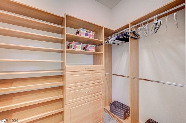 2415 Winter Cliffs Street, Henderson, NV 89052