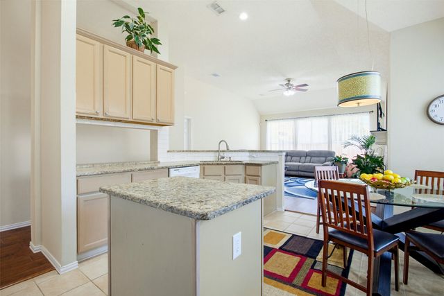 727 Hollow Ridge Drive, Allen, TX 75002