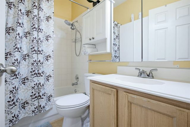 727 Hollow Ridge Drive, Allen, TX 75002