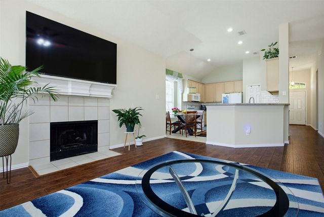 727 Hollow Ridge Drive, Allen, TX 75002