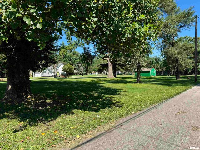 1131 N 5TH Street, Springfield, IL 62702
