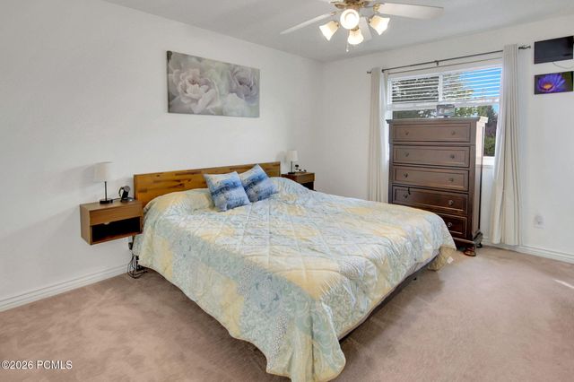 2113 N 2220, Clinton, UT 84015