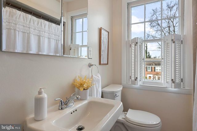 183 STANMORE RD, Baltimore, MD 21212