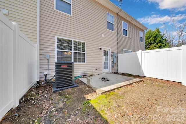 11722 Prideland Court, Charlotte, NC 28273