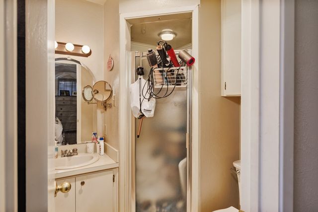 403 E Charles Street, Decatur, TX 76234