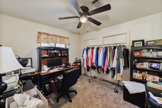 403 E Charles Street, Decatur, TX 76234