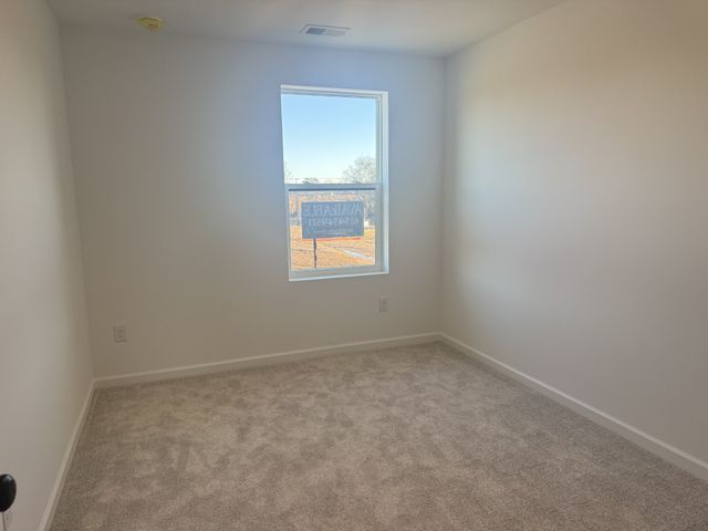 1033 Old Creek Bnd, Gallatin, TN 37066