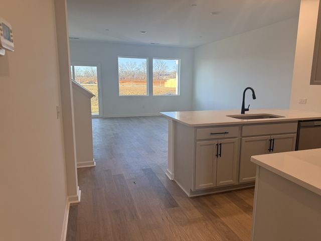 1033 Old Creek Bnd, Gallatin, TN 37066