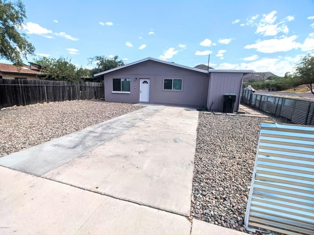 1343 W Alameda Street, Tucson, AZ 85745