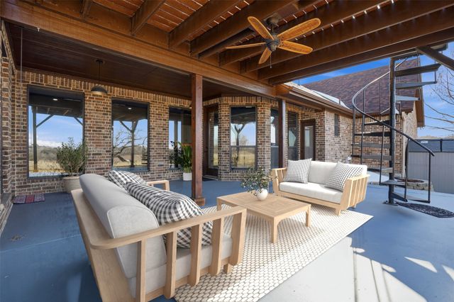 873 Canyon Creek Lane, Weatherford, TX 76087