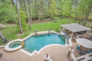 1904 Cliff Manor Drive, Conroe, TX 77304