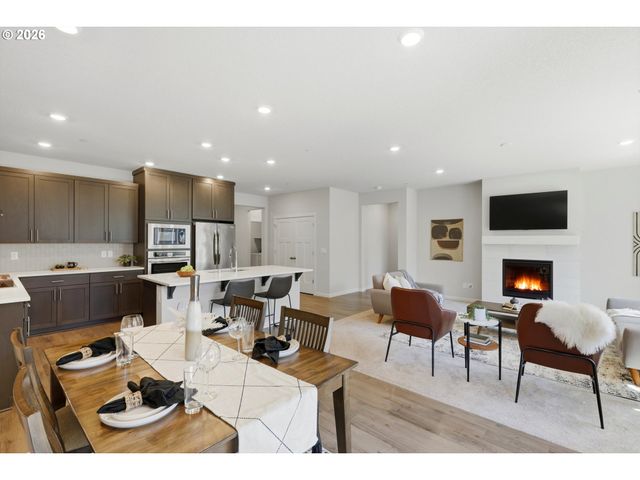 2725 S 6TH Way, Ridgefield, WA 98642