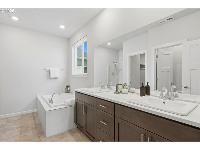 2725 S 6TH Way, Ridgefield, WA 98642