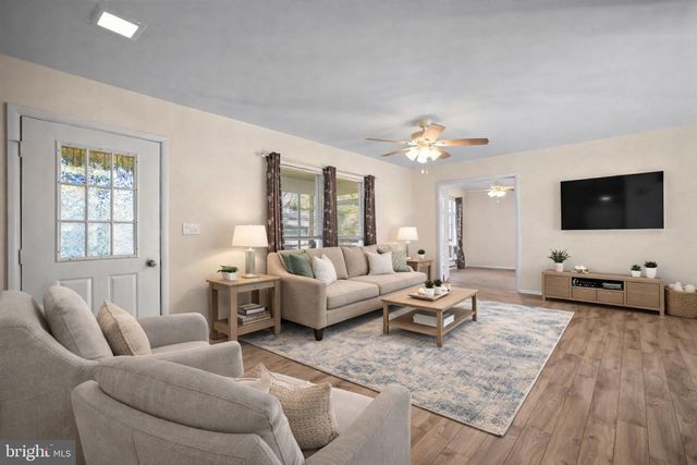 823-B LIVERPOOL CIR, Manchester Township, NJ 08759